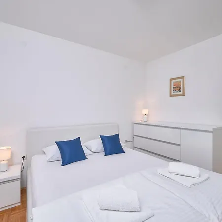 Andrea Mit Stadtblick Appartement Split